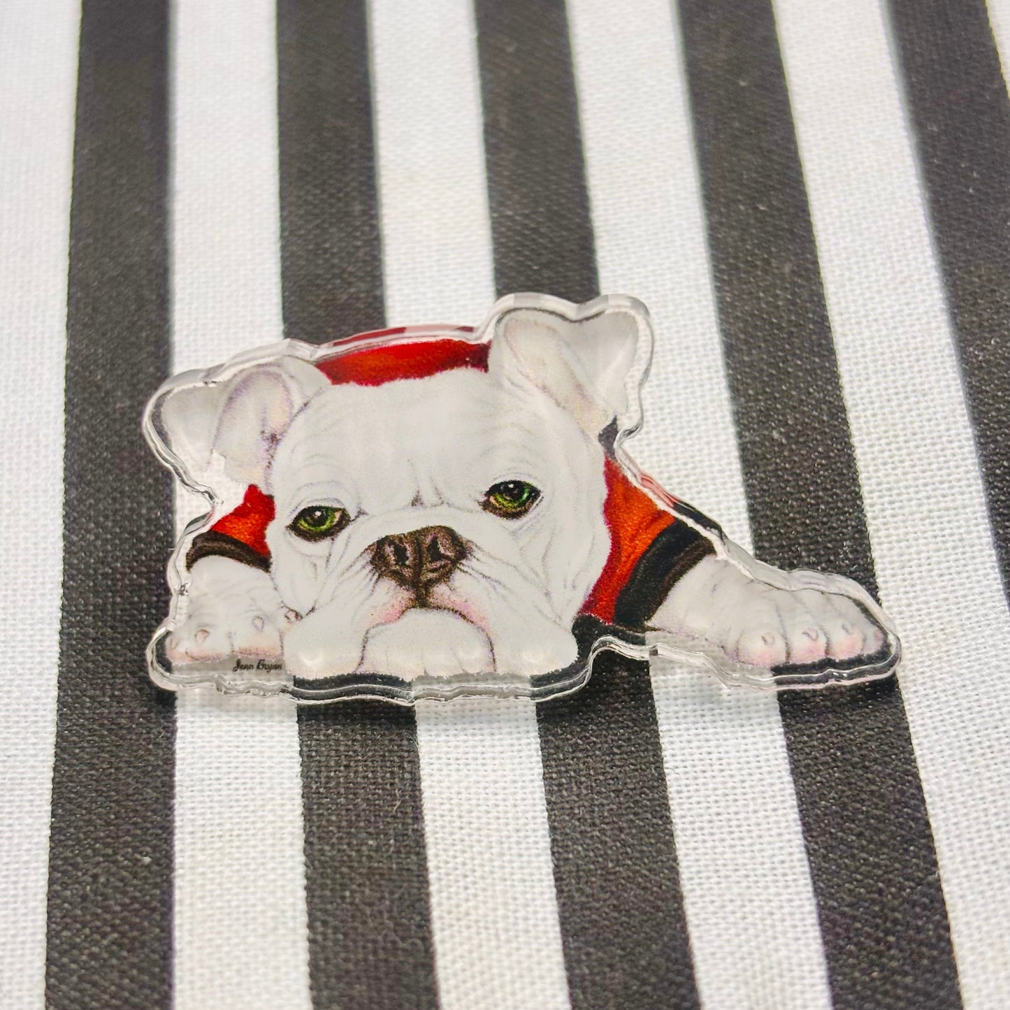 Bulldog pin